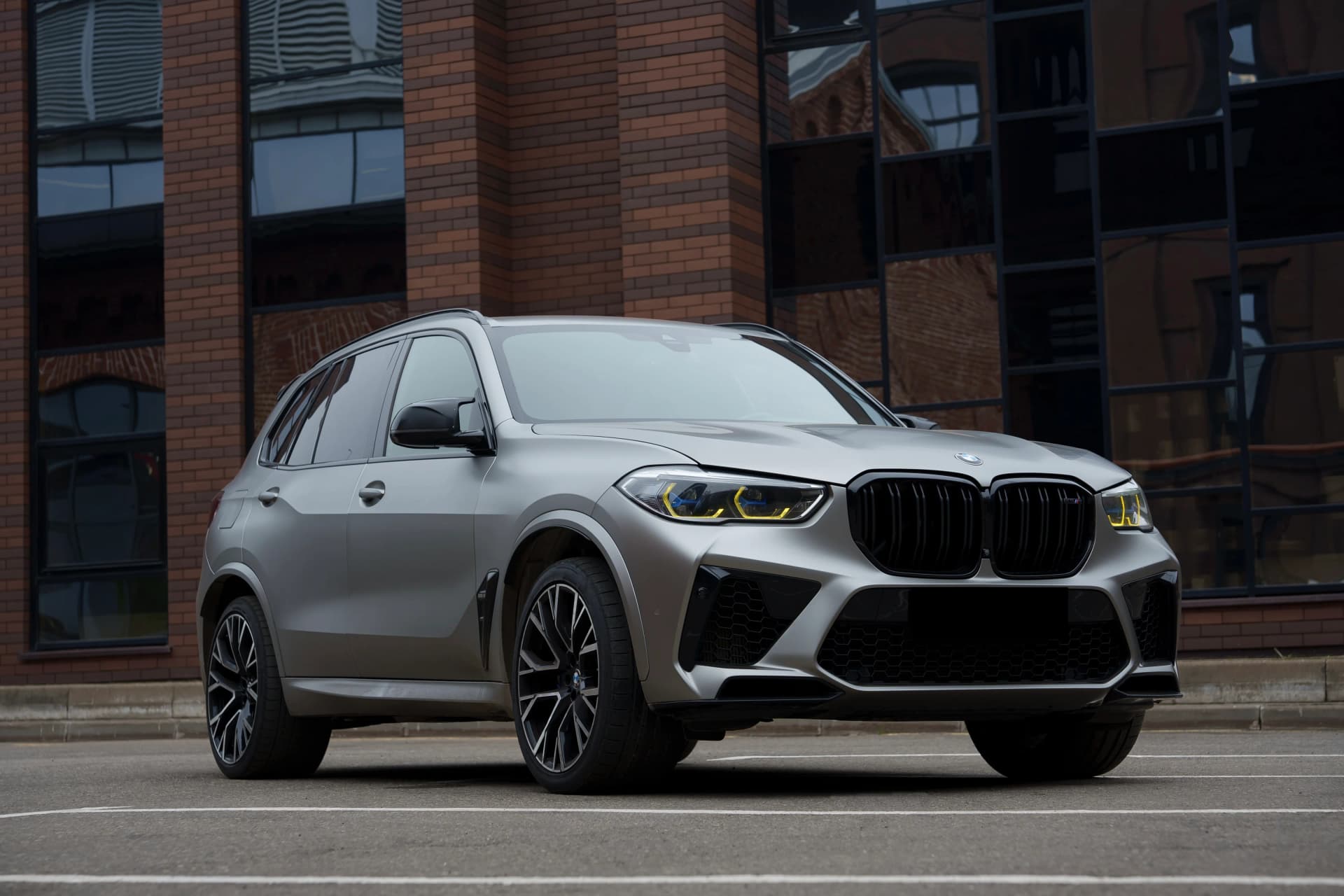 Аренда BMW X5M Competition в Москве