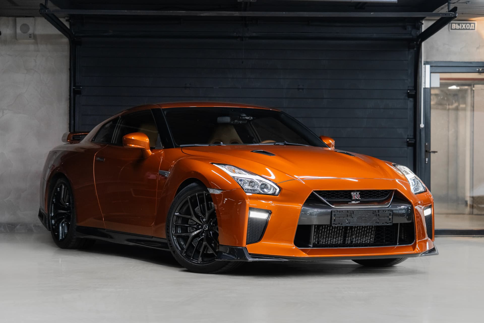 Аренда Nissan GTR в Москве