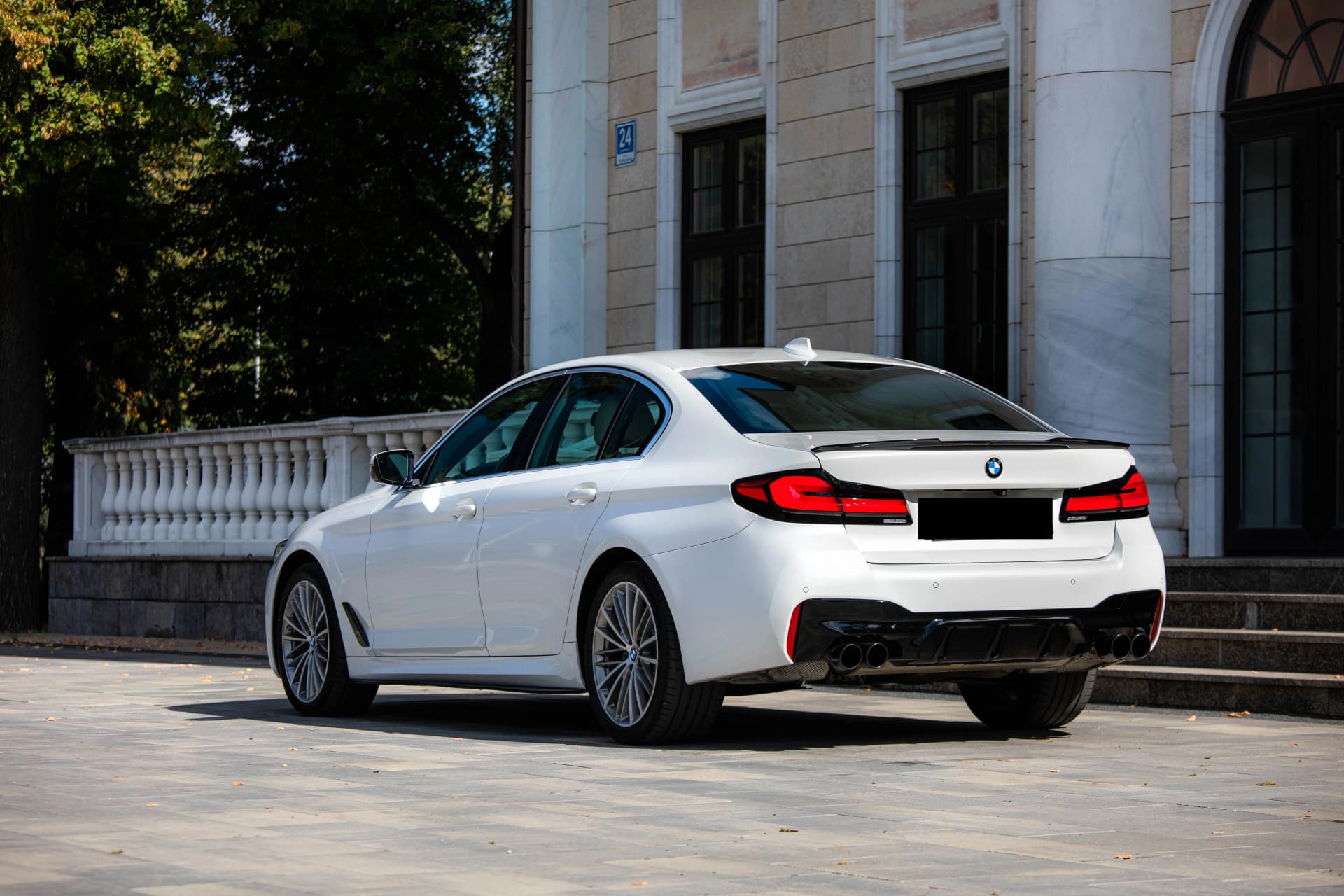 BMW 530i — фото 4