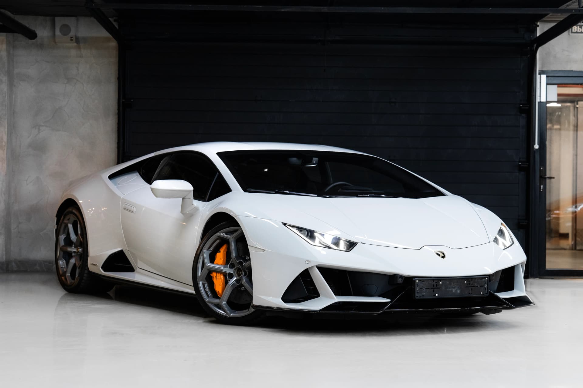 Аренда Lamborghini Huracan EVO в Москве