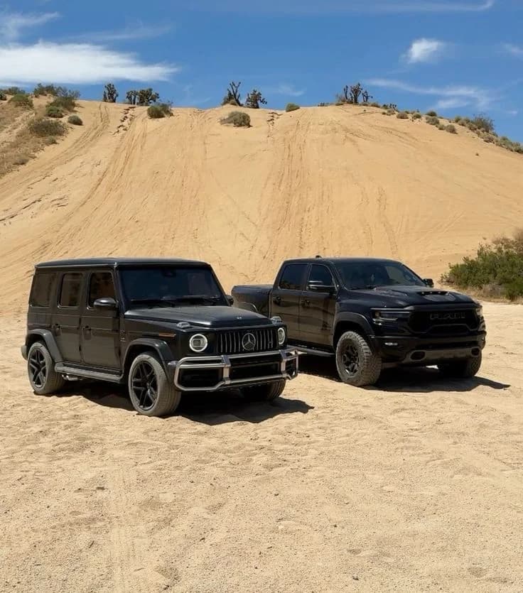 G-Class против Ram TRX: что взять для города, а что — для загорода
