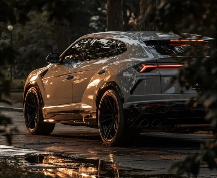 Lamborghini Urus: как 650-сильный «бык» стал мостом между суперкаром и легендой