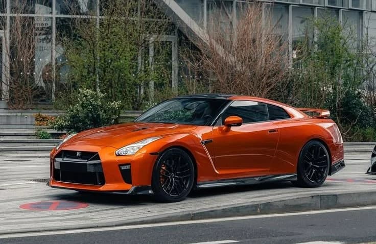 Nissan GT-R 2019: за что его называют «Годзиллой»