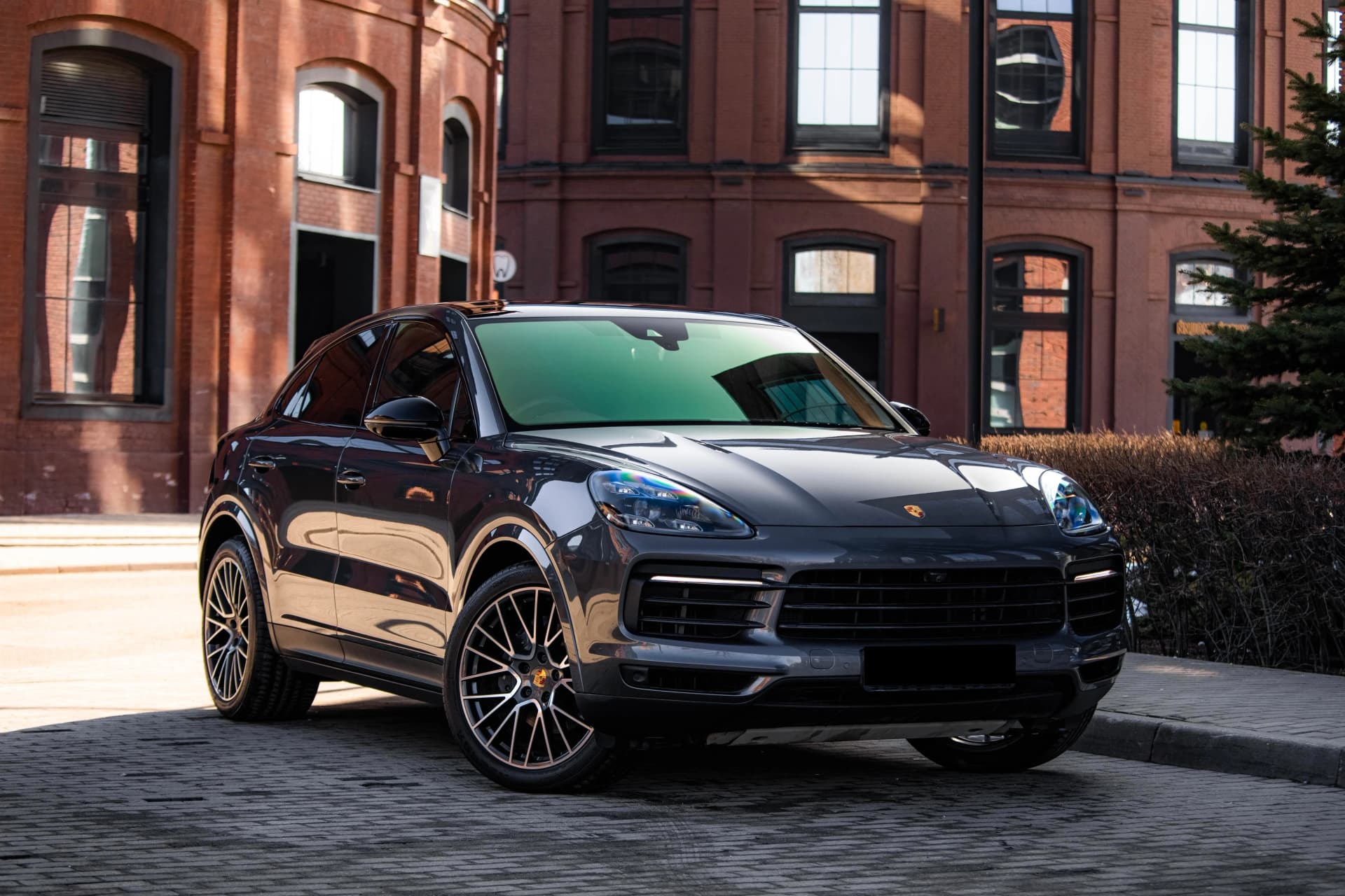 Аренда Porsche Cayenne в Москве